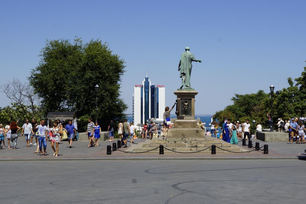 Shestaya Zhemchuzhina Odessa Exterior foto